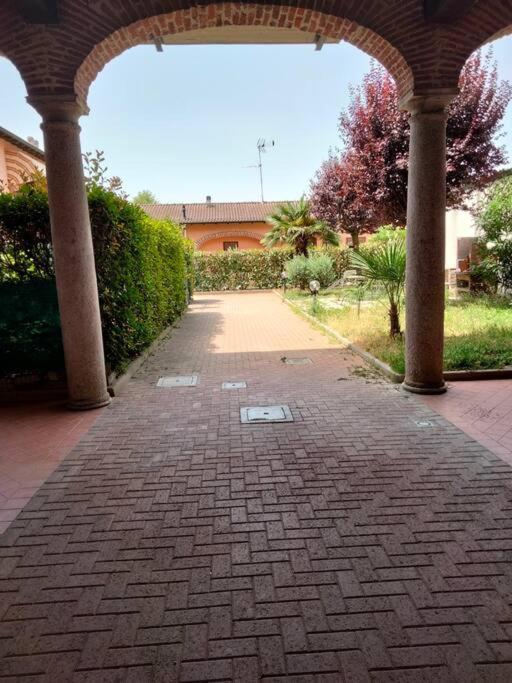 Caselle Lurani Appartamento In Cascina Lombarda מראה חיצוני תמונה